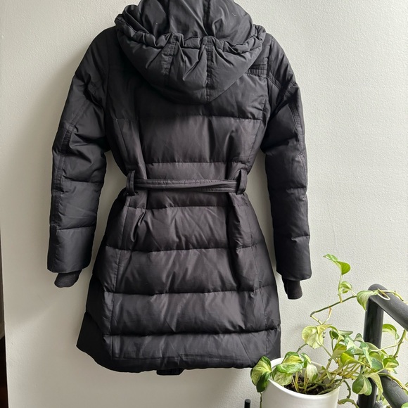 J Crew puffer jacket - Picture 4 of 10